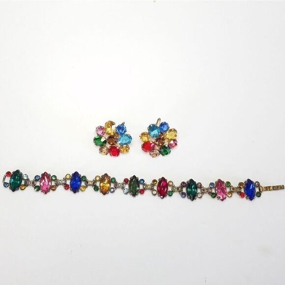 Vintage Jewel Tone Rhinestone Demi Parure Pot Metal Bracelet Screw Back Earrings - Picture 12 of 14